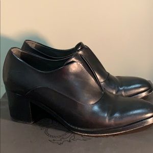 Reed krakoff block heel leather shoe